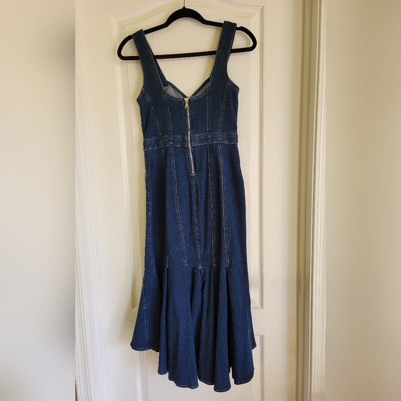 NWT Express Denim Sweetheart Neckline Seamed Fit & Flare Midi Dress, Size 4 - Picture 5 of 7